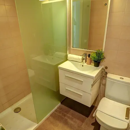 Benet By Hello Homes *